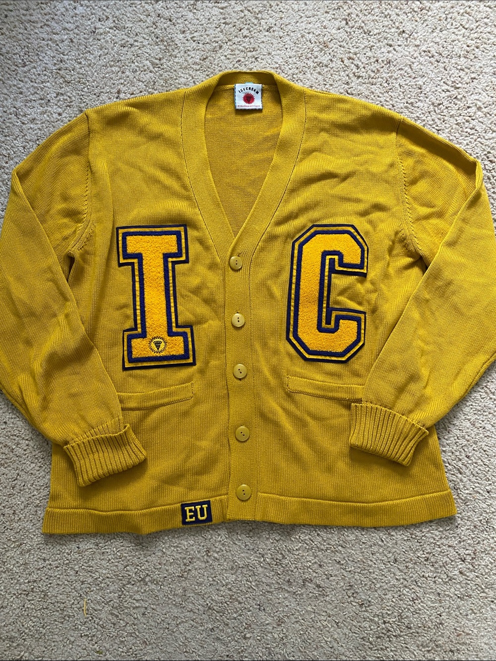 ICECREAM Men’s Collegiate Cardigan. Size M.